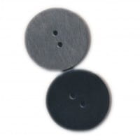 Grauer Knopf mit schwarzem Rand aus Resin Grauer Knopf mit schwarzem Rand aus Resin